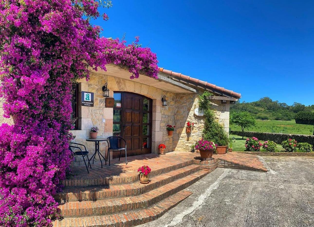 Posada La Roblera Pension Orena Buitenkant foto