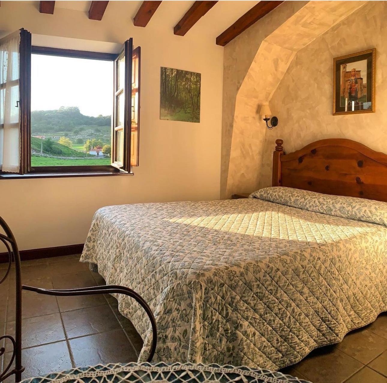 Posada La Roblera Pension Orena Buitenkant foto
