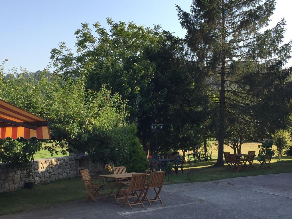 Posada La Roblera Pension Orena Buitenkant foto